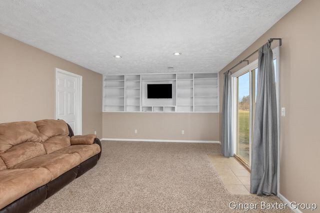 7476 Tillicum Trail Ne, Cannon Twp, MI 49341