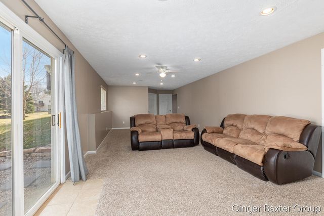 7476 Tillicum Trail Ne, Cannon Twp, MI 49341