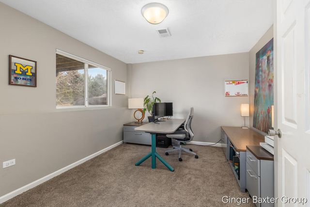 7476 Tillicum Trail Ne, Cannon Twp, MI 49341