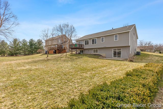 7476 Tillicum Trail Ne, Cannon Twp, MI 49341