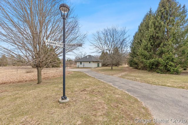 7476 Tillicum Trail Ne, Cannon Twp, MI 49341