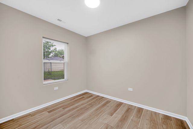 13706 S Atlantic Avenue, Riverdale, IL 60827