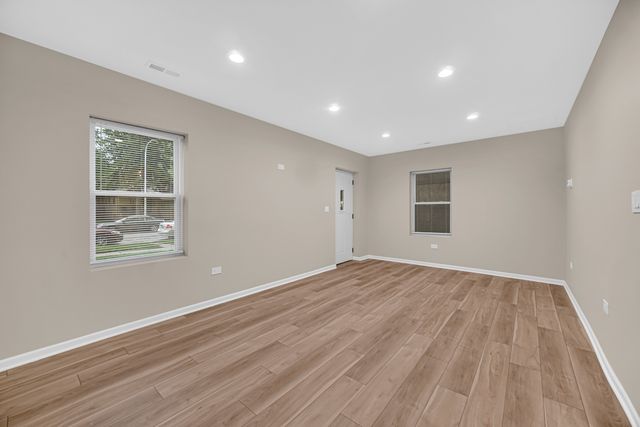 13706 S Atlantic Avenue, Riverdale, IL 60827