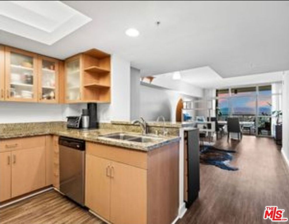13700 Marina Pointe Drive 1210, Marina Del Rey, CA 90292