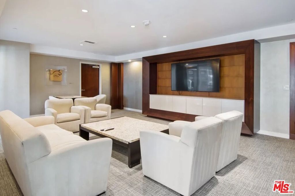 13700 Marina Pointe Drive 1210, Marina Del Rey, CA 90292 — photo 3