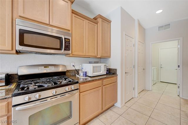 6119 Forest Pony Avenue, Las Vegas, NV 89122