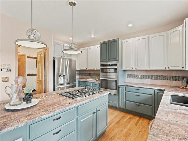 1669 Brown Court, Longmont, CO 80503