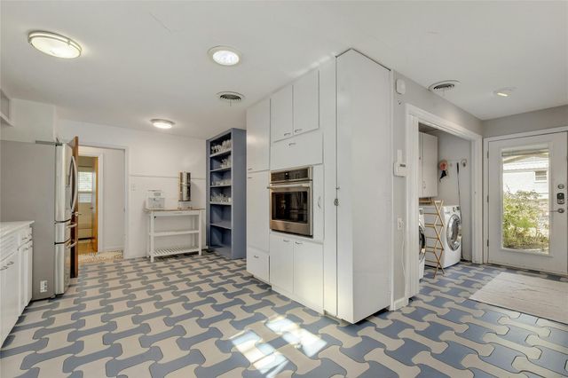 1500 Northridge DR, Austin, TX 78723