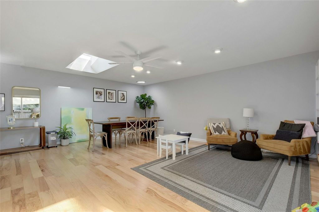 1500 Northridge DR, Austin, TX 78723