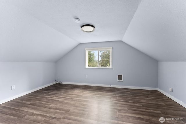 516 Ballentine Street, Raymond, WA 98577