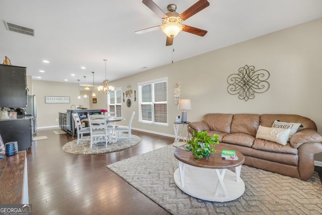 560 Beautyberry Drive, Griffin, GA 30223