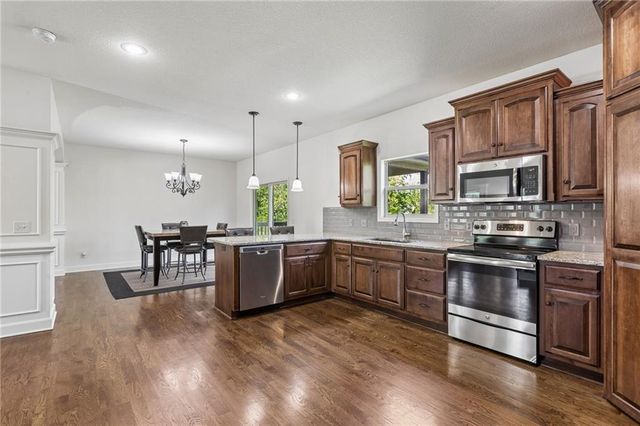 3400 NW 50 Street, Riverside, MO 64150