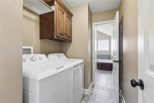 3400 NW 50 Street, Riverside, MO 64150