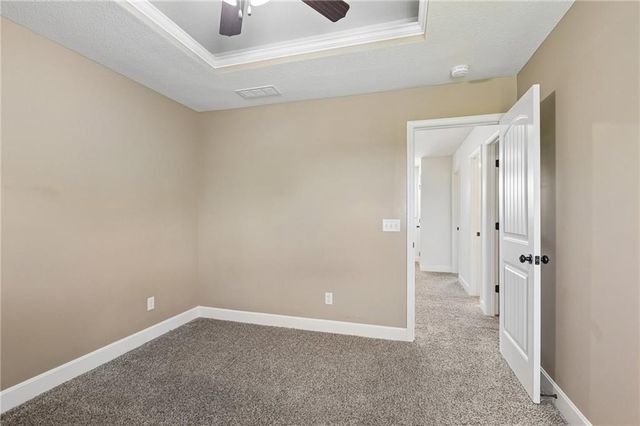 3400 NW 50 Street, Riverside, MO 64150
