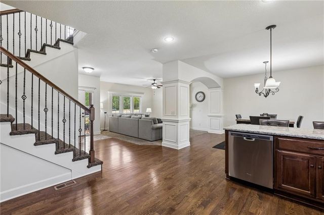 3400 NW 50 Street, Riverside, MO 64150