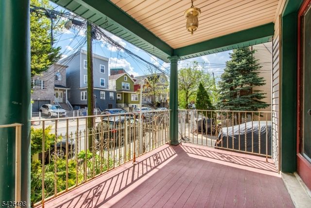 232 2nd St, Newark City, NJ 07107