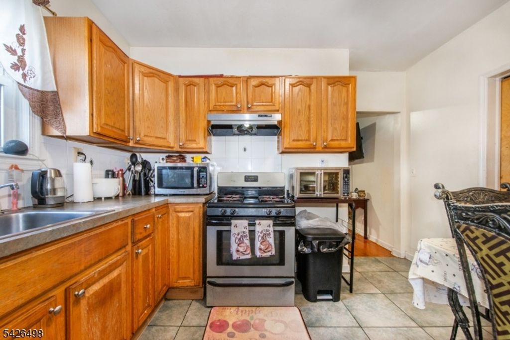 232 2nd St, Newark City, NJ 07107 — photo 4