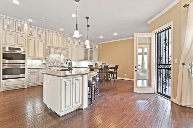 12915 Dunbar Cave Court, Humble, TX 77346
