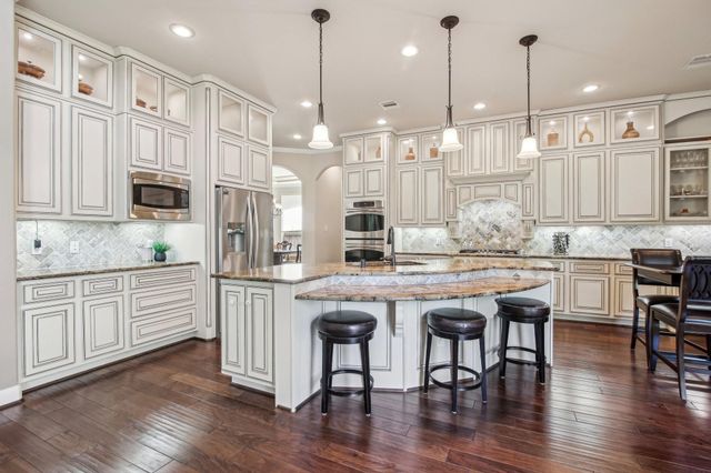 12915 Dunbar Cave Court, Humble, TX 77346