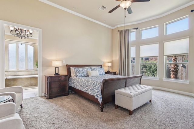 12915 Dunbar Cave Court, Humble, TX 77346