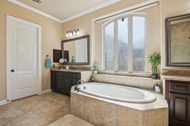 12915 Dunbar Cave Court, Humble, TX 77346