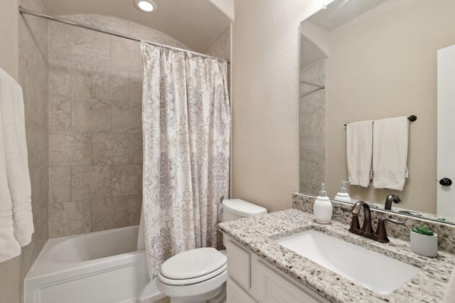 12915 Dunbar Cave Court, Humble, TX 77346