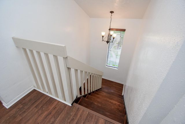 8715 Vinkins Road, Houston, TX 77071