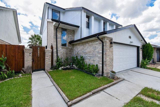 8715 Vinkins Road, Houston, TX 77071