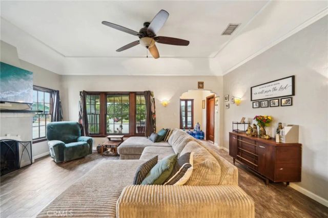 891 N 9th Street, Colton, CA 92324