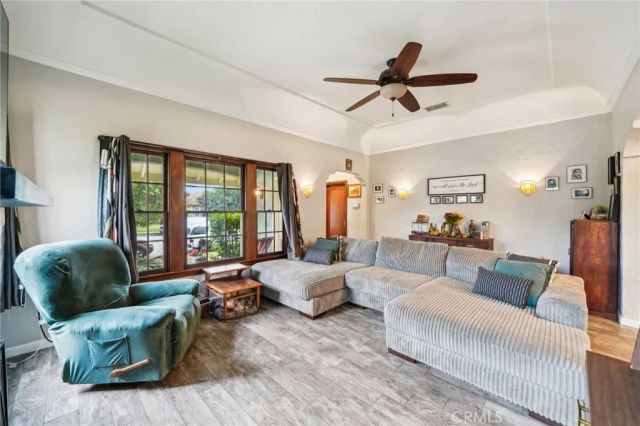 891 N 9th Street, Colton, CA 92324