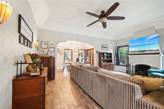 891 N 9th Street, Colton, CA 92324