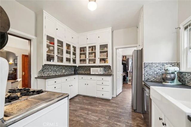 891 N 9th Street, Colton, CA 92324