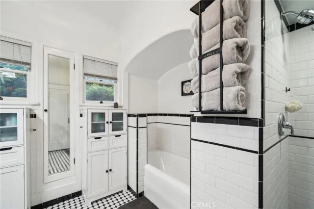 891 N 9th Street, Colton, CA 92324