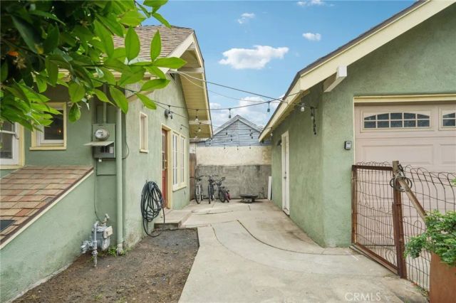 891 N 9th Street, Colton, CA 92324
