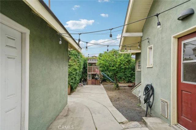 891 N 9th Street, Colton, CA 92324