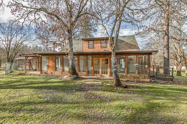 507 Jackpine Drive, Grants Pass, OR 97526