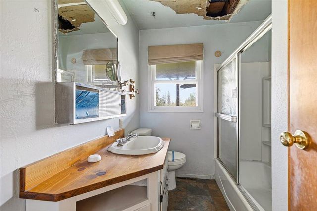 507 Jackpine Drive, Grants Pass, OR 97526