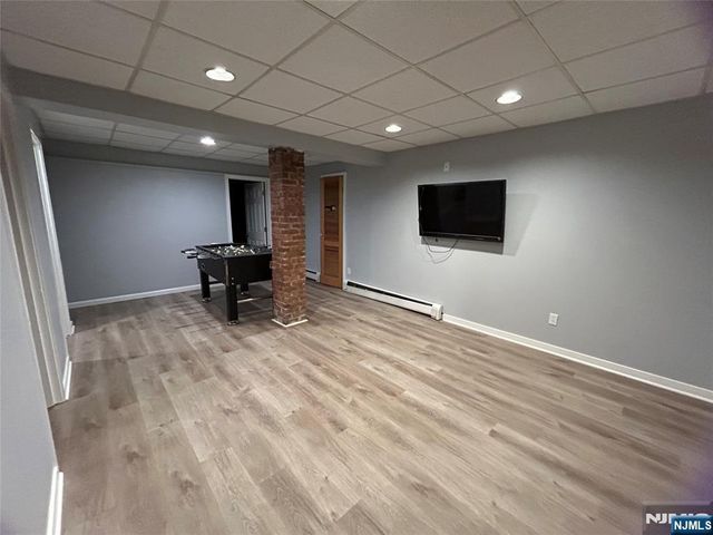 413 W Englewood Avenue, Teaneck, NJ 07666