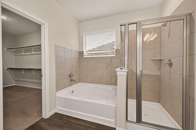 13129 Leisure Cove Drive, La Marque, TX 77568