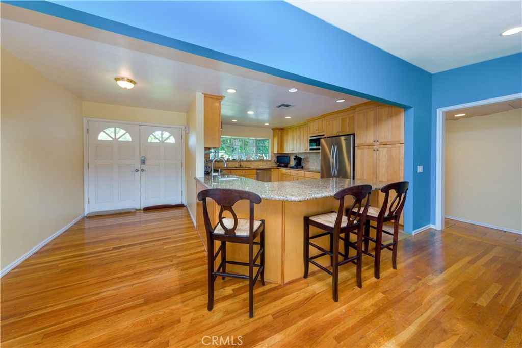 10900 Rathburn Avenue, Porter Ranch, CA 91326 — photo 5