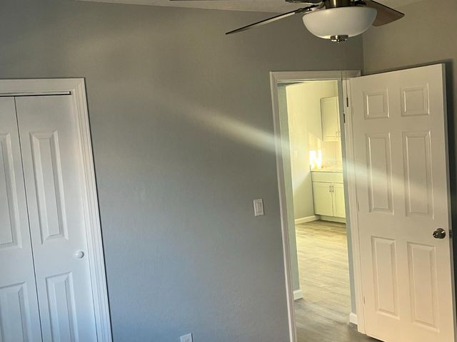 392 N Ferger Avenue, Fresno, CA 93701