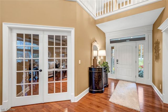 8933 Mountain View Drive, Mentor, OH 44060