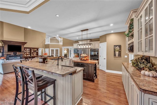 8933 Mountain View Drive, Mentor, OH 44060