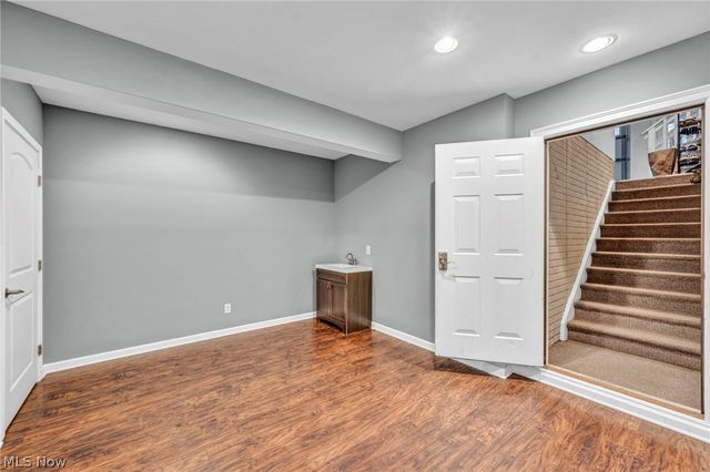 8933 Mountain View Drive, Mentor, OH 44060