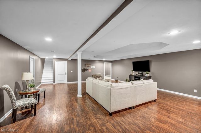 8933 Mountain View Drive, Mentor, OH 44060