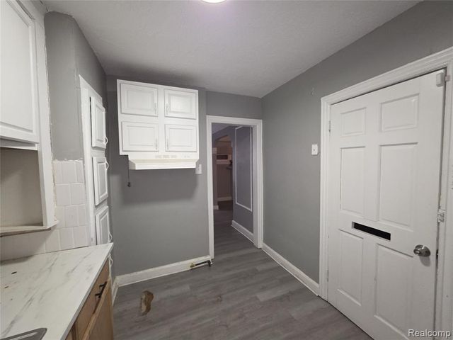 15097 Steel Street, Detroit, MI 48227