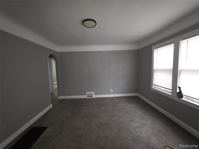 15097 Steel Street, Detroit, MI 48227