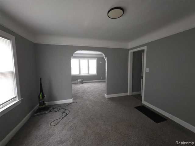 15097 Steel Street, Detroit, MI 48227