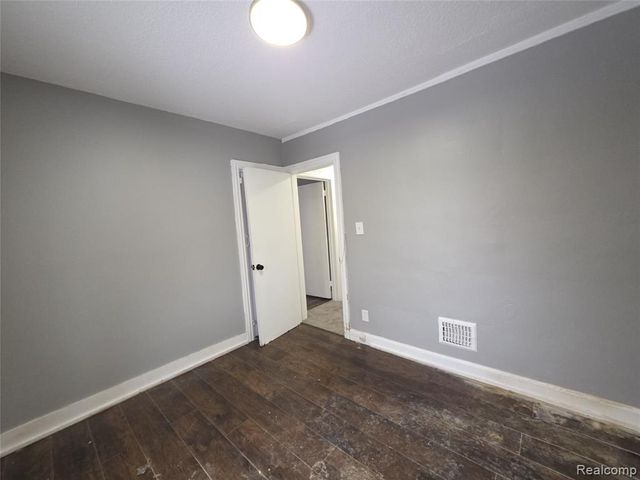 15097 Steel Street, Detroit, MI 48227