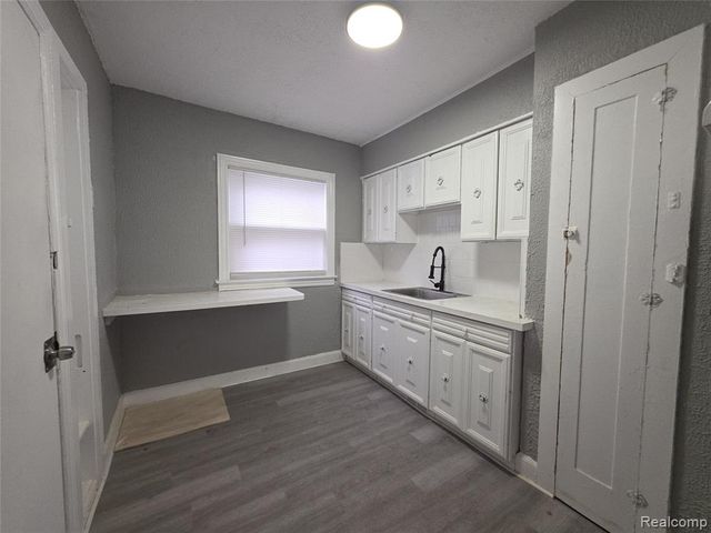 15097 Steel Street, Detroit, MI 48227